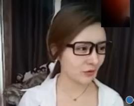 花椒人气主播妮宝私密房大尺度福利！全裸自慰激情表演，蜜穴喷水高潮不断！海报剧照